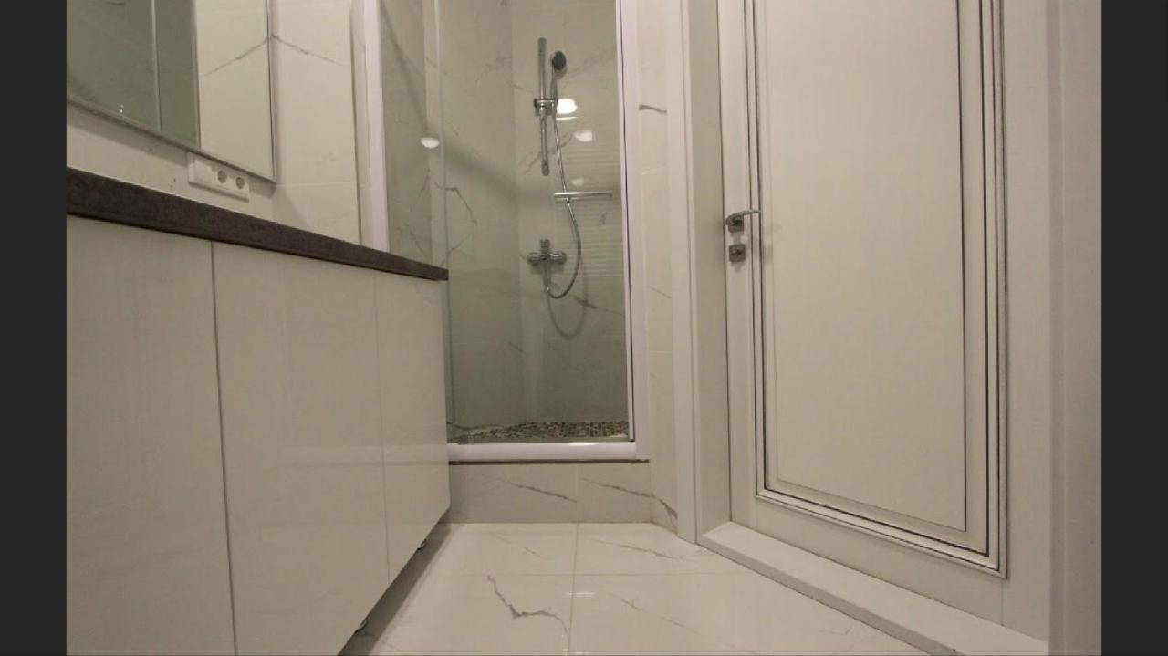Luxury Exclusive Apartments Skyhouse Exfactor تشيسيناو المظهر الخارجي الصورة