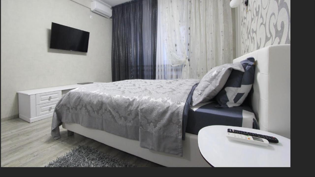 Luxury Exclusive Apartments Skyhouse Exfactor تشيسيناو المظهر الخارجي الصورة
